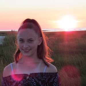 Meet your Posher, Hannah